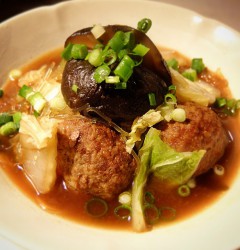 肉だんごのオイスターソース煮込み