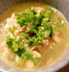 ベトナム風鶏うどん「フォー・ガー」！