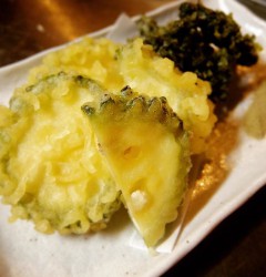 輪切りゴーヤとあおさの天ぷら