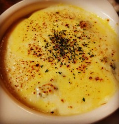 かぼちゃとブロッコリ、ミートソースのグラタン