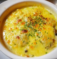 栗ときのこ、チキンのグラタン