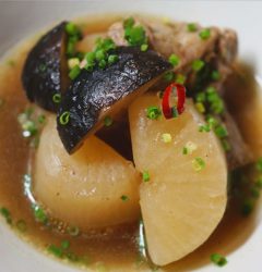 牛肉と大根のスープ煮